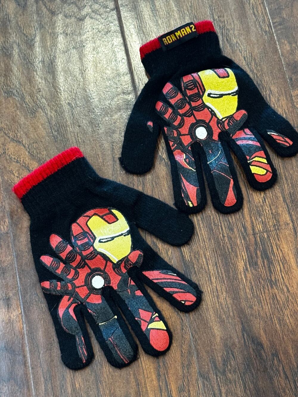 Iron Man 2 The Movie Stretchy Knit winter gloves 2010 Black Red youth Marvel
